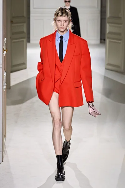 Look 47